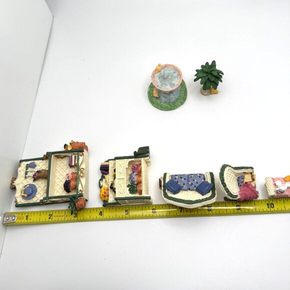 Avon Vtg Victorian Memories Collection Miniature Terrace Set Furniture Bonus Pc - Picture 2 of 16